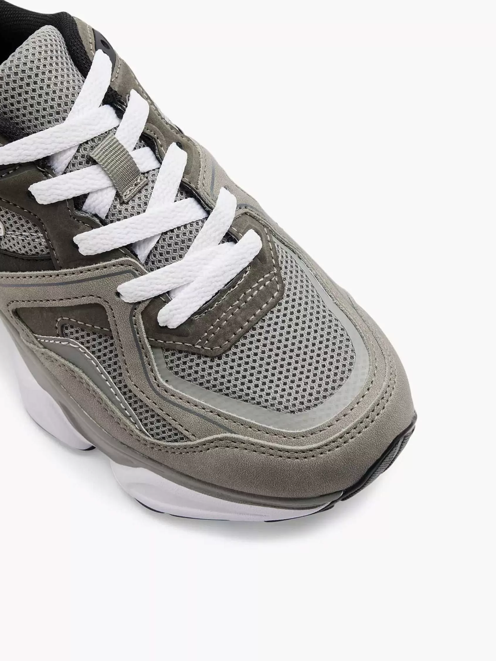 Hot FILA Grauer, Klobiger Sneaker
